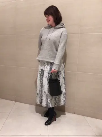 自由区 うめだ コーディネート画像