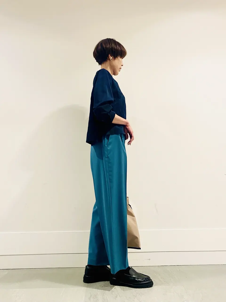 自由区 冨樫 コーディネート画像