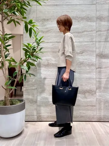 自由区 Ishii コーディネート画像