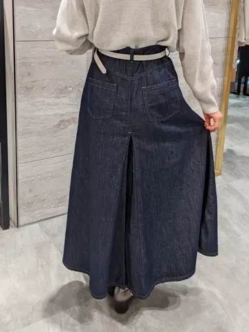 自由区 スタッフ コーディネート画像