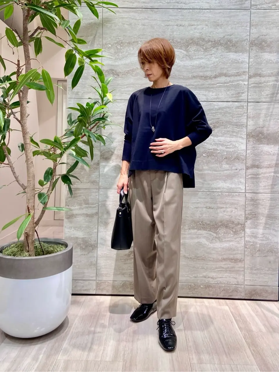 自由区 Ishii コーディネート画像