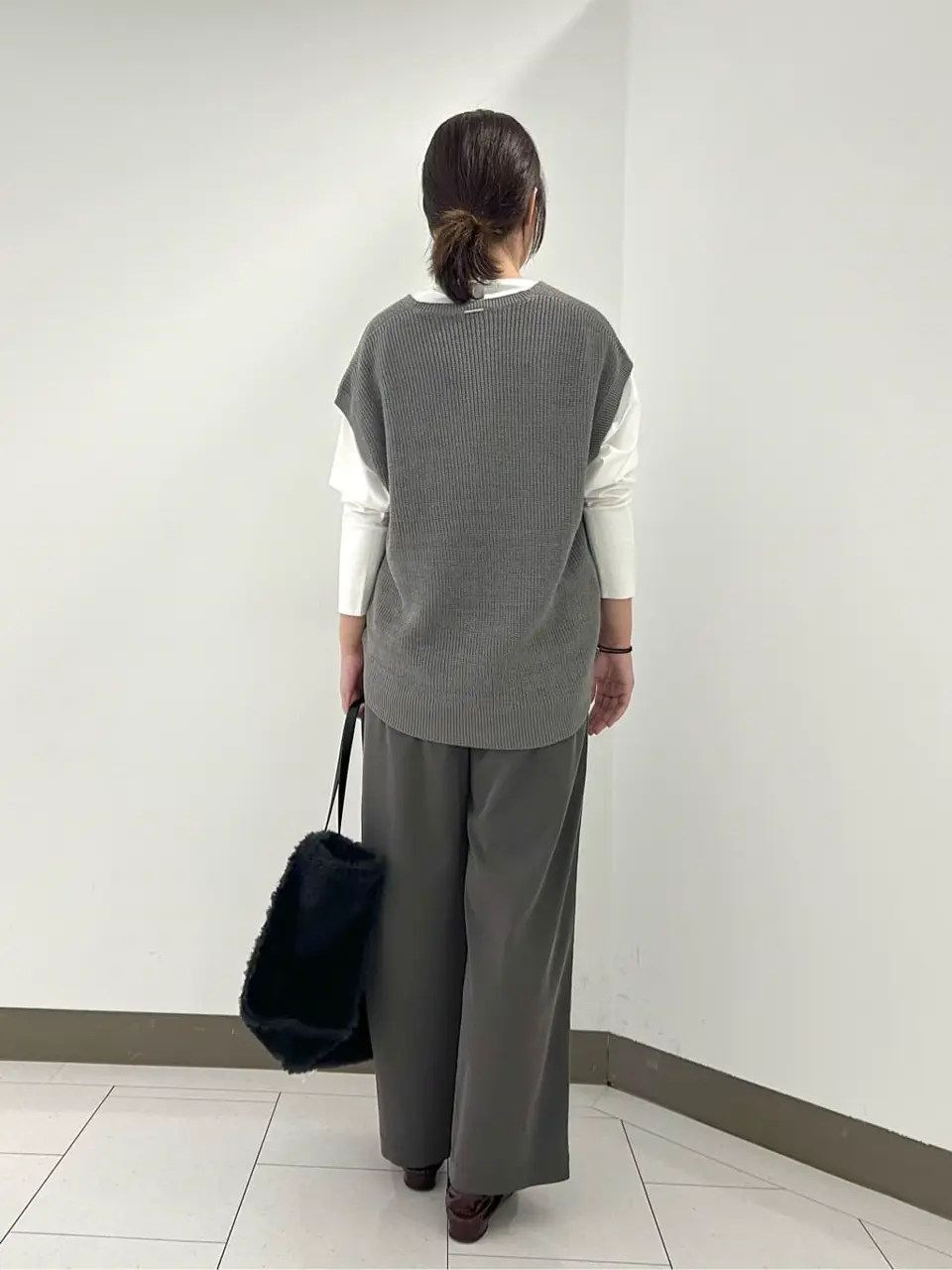 自由区 南 コーディネート画像