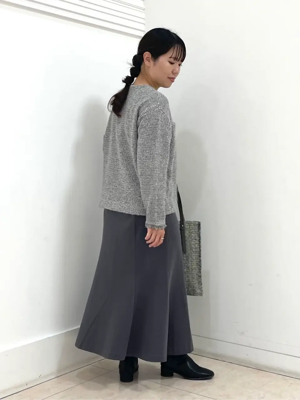 自由区 misato コーディネート画像