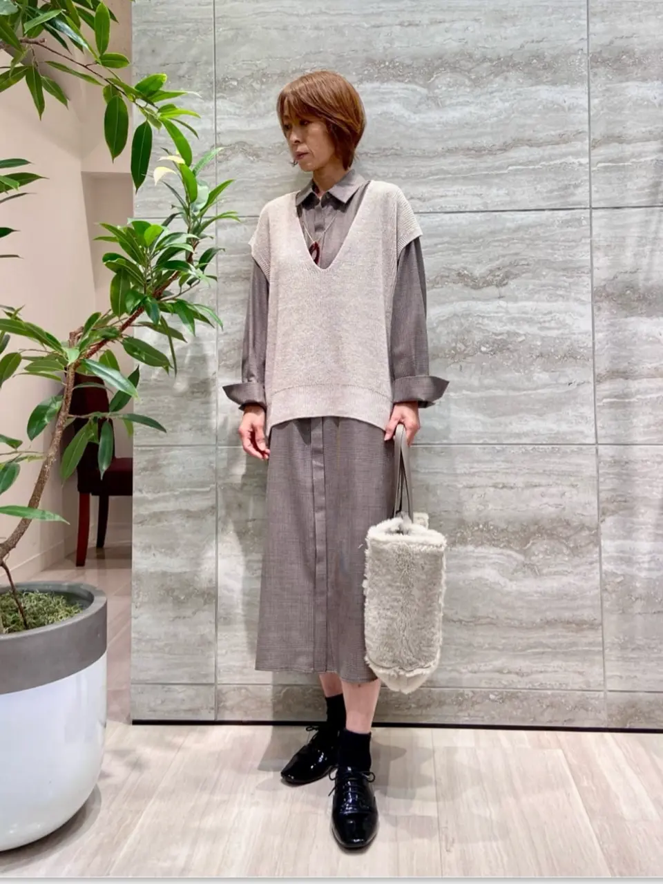 自由区 Ishii コーディネート画像