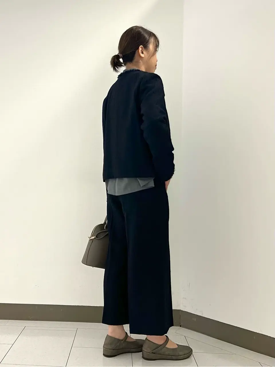 自由区 南 コーディネート画像