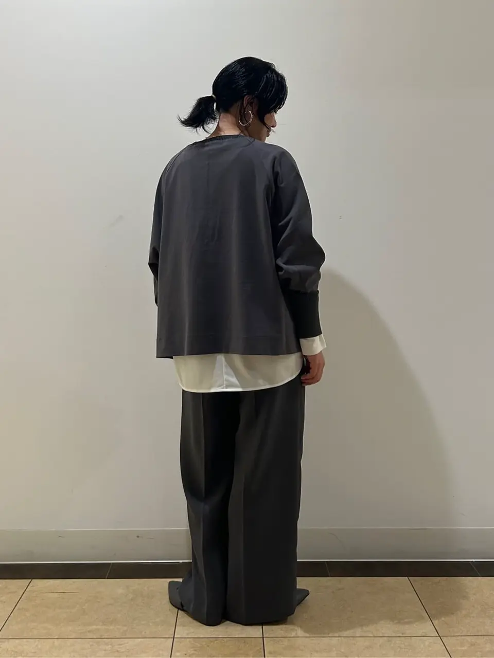 自由区 藤﨑 コーディネート画像