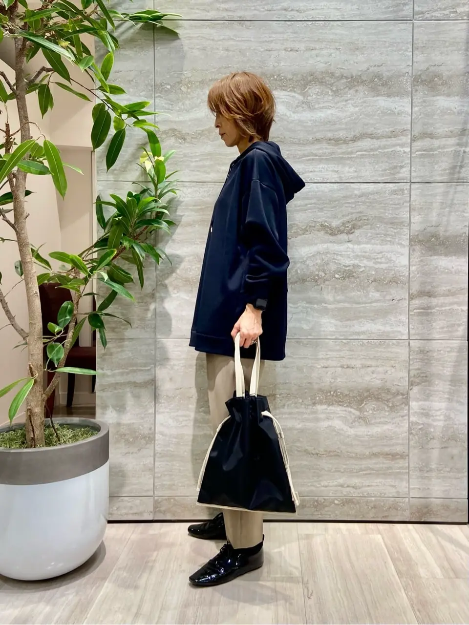 自由区 Ishii コーディネート画像