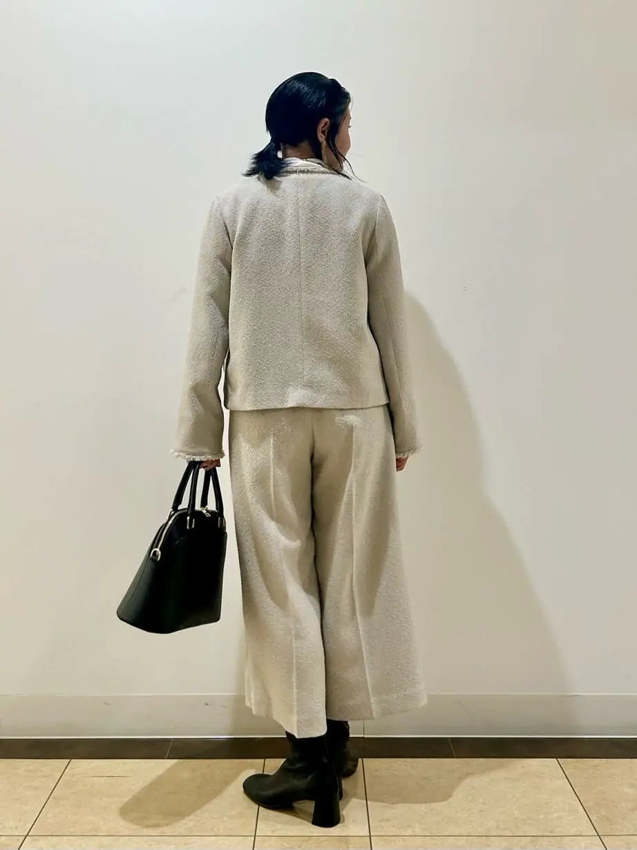 自由区 藤﨑 コーディネート画像