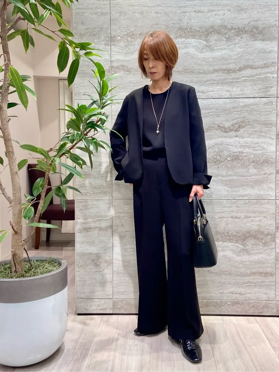 自由区 Ishii コーディネート画像