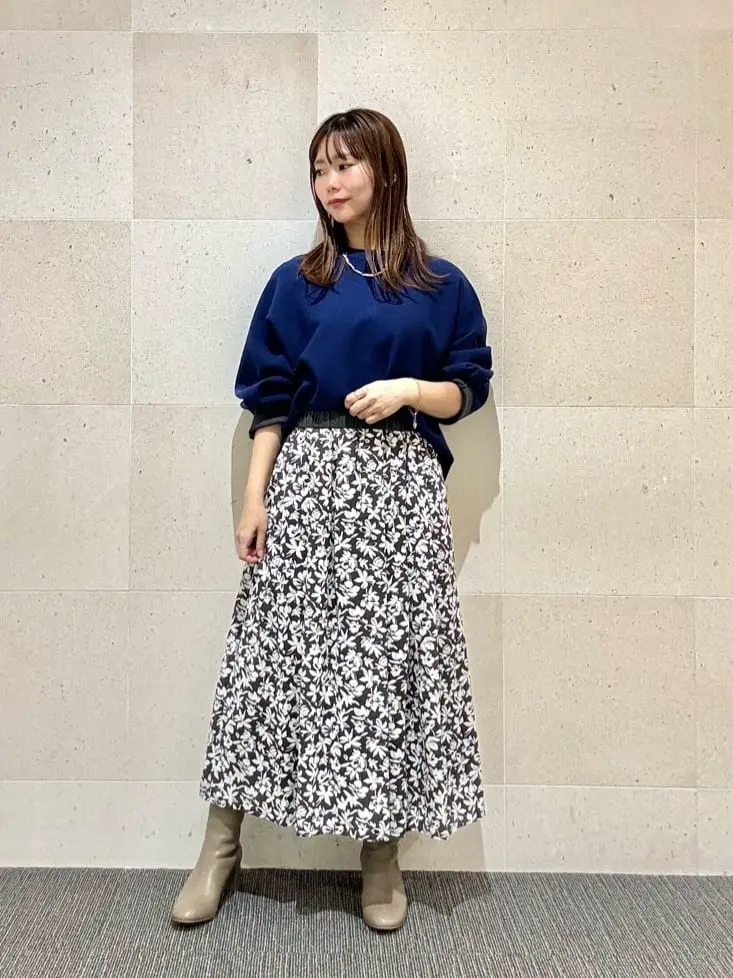 自由区 小林 コーディネート画像