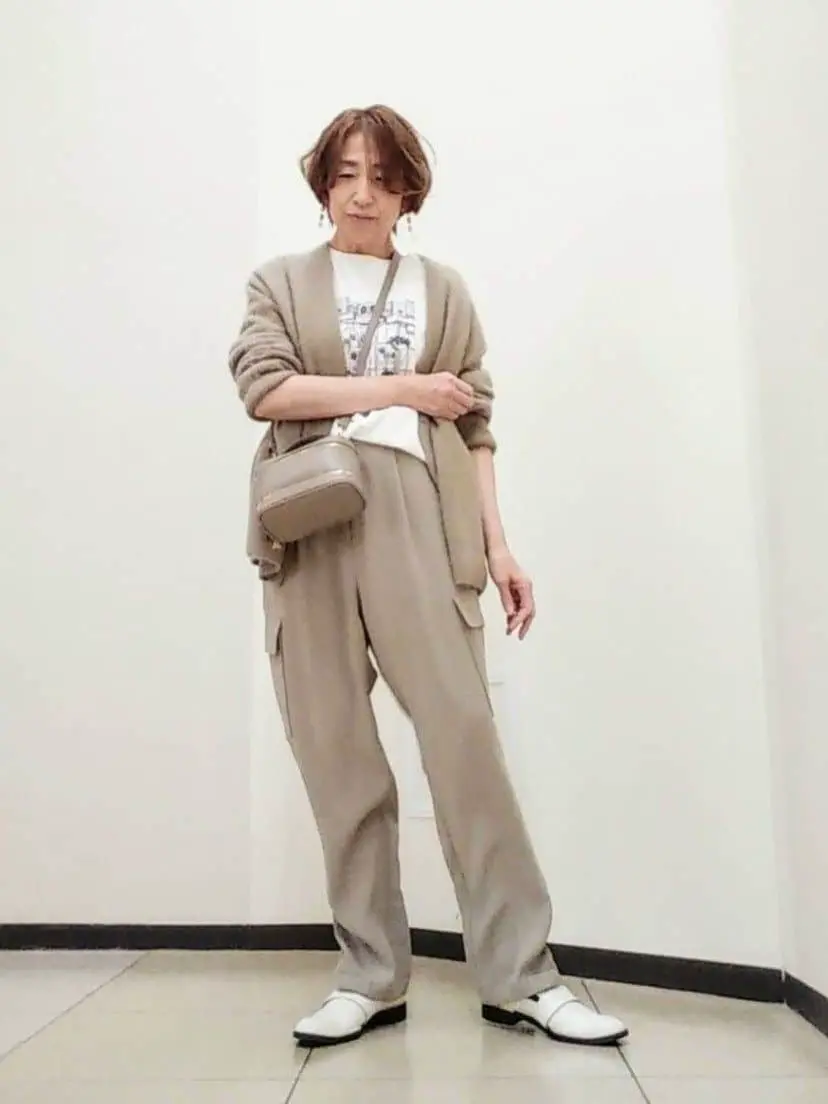 自由区 浅野 コーディネート画像