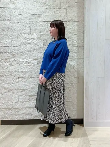 自由区 うめだ コーディネート画像