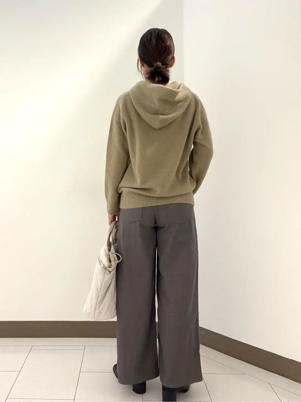 自由区 南 コーディネート画像