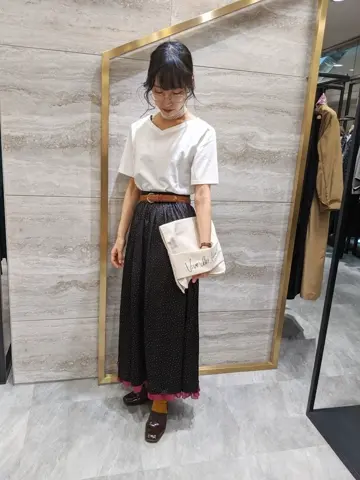 自由区 スタッフ コーディネート画像