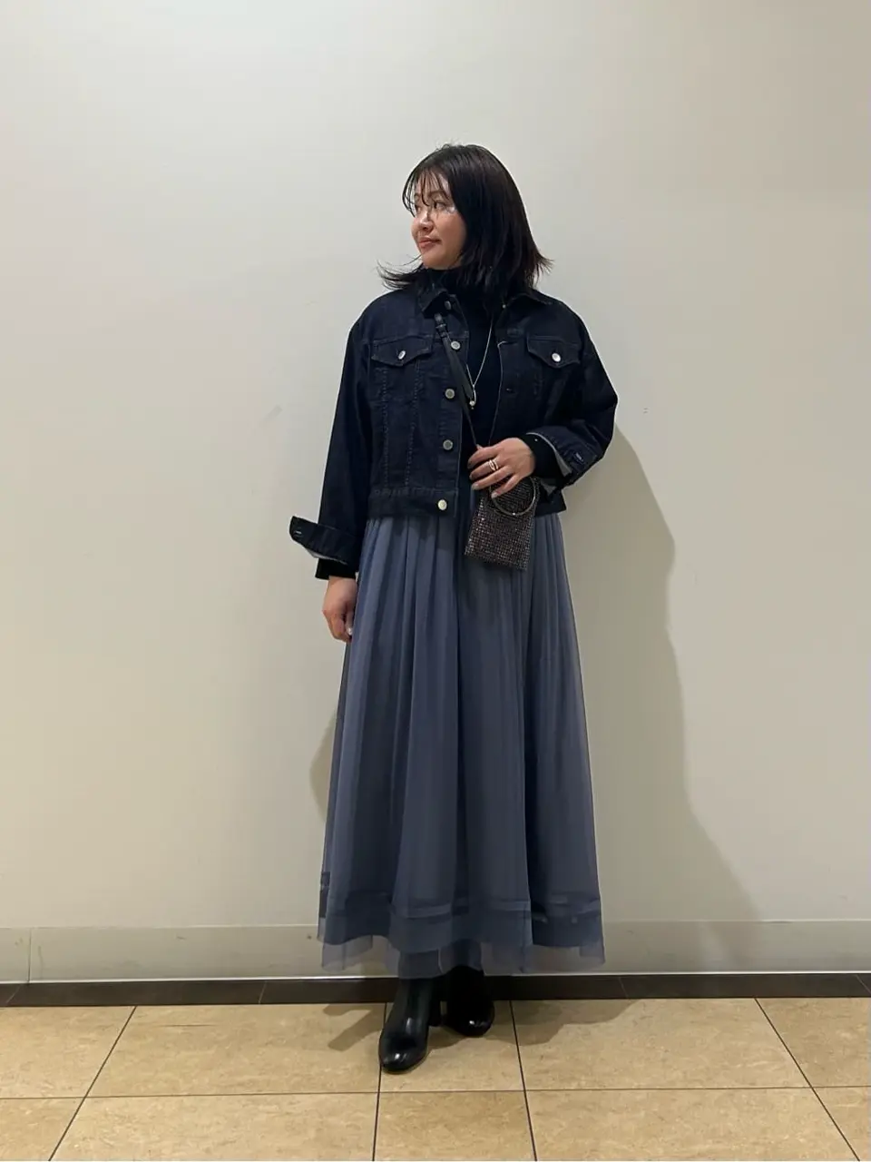 自由区 藤﨑 コーディネート画像