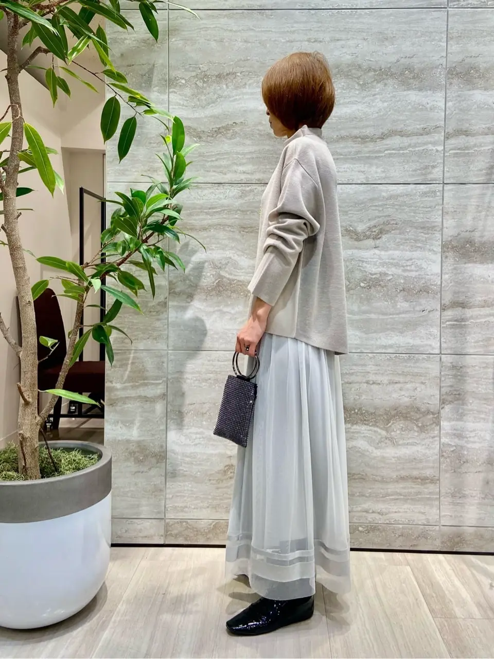 自由区 Ishii コーディネート画像