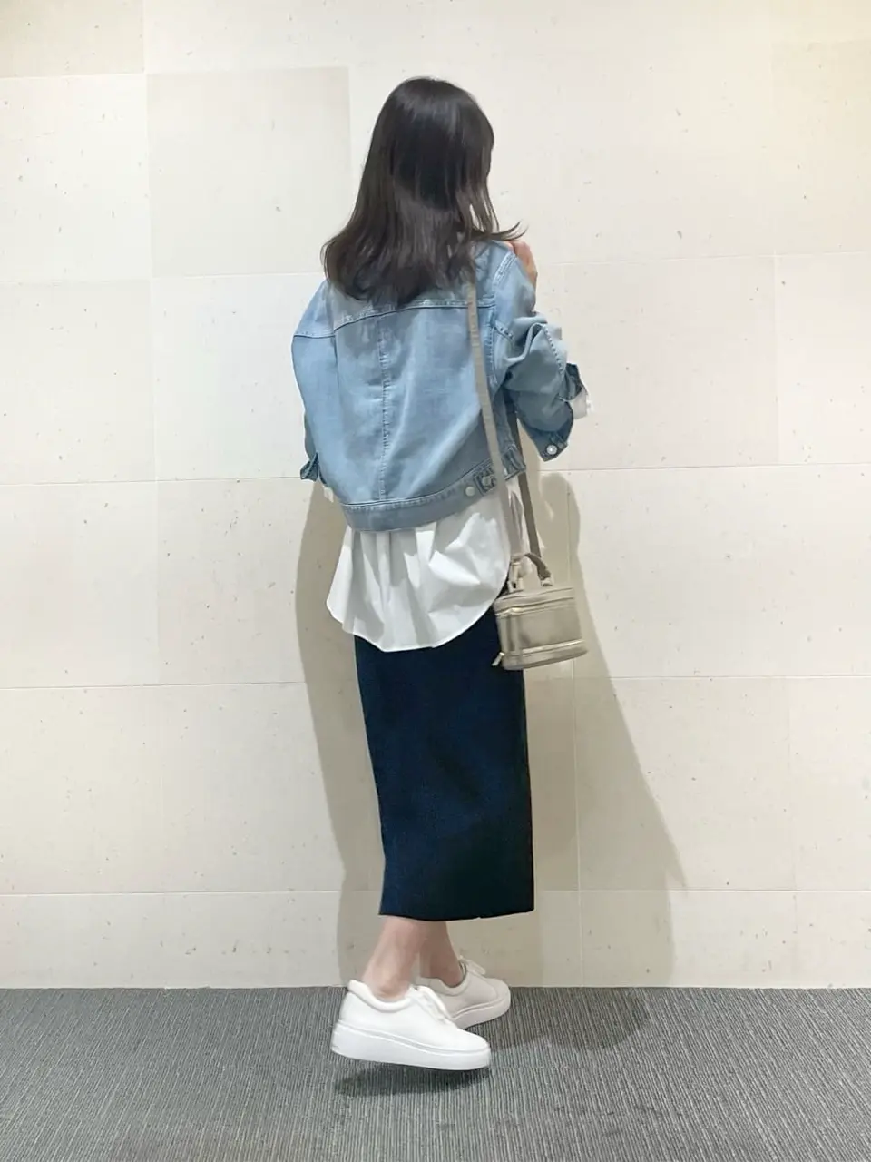 自由区  若旅 コーディネート画像