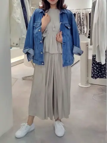 自由区 東 コーディネート画像