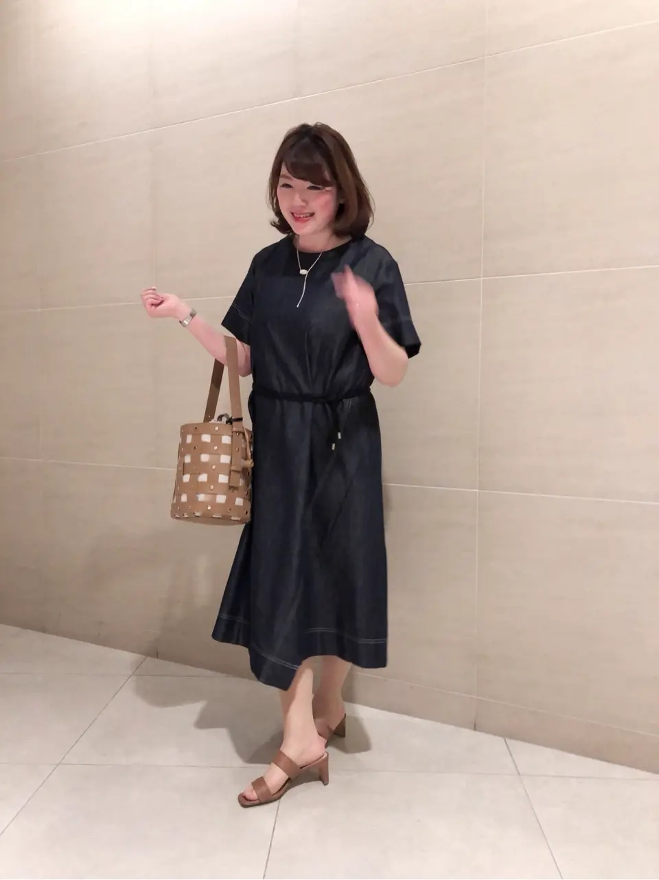 自由区 うめだ コーディネート画像