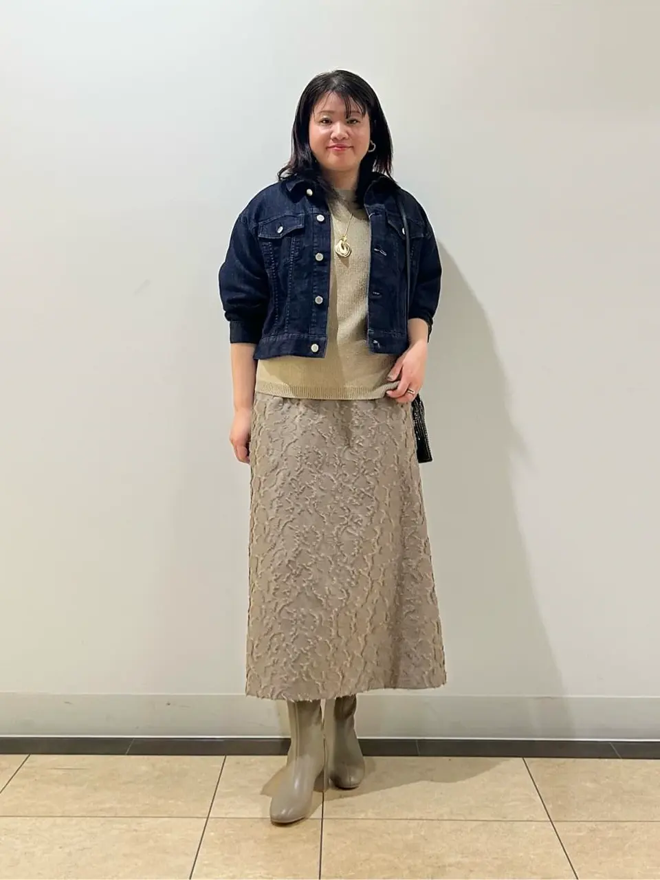 自由区 藤﨑 コーディネート画像