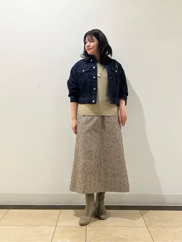 自由区 藤﨑 コーディネート画像