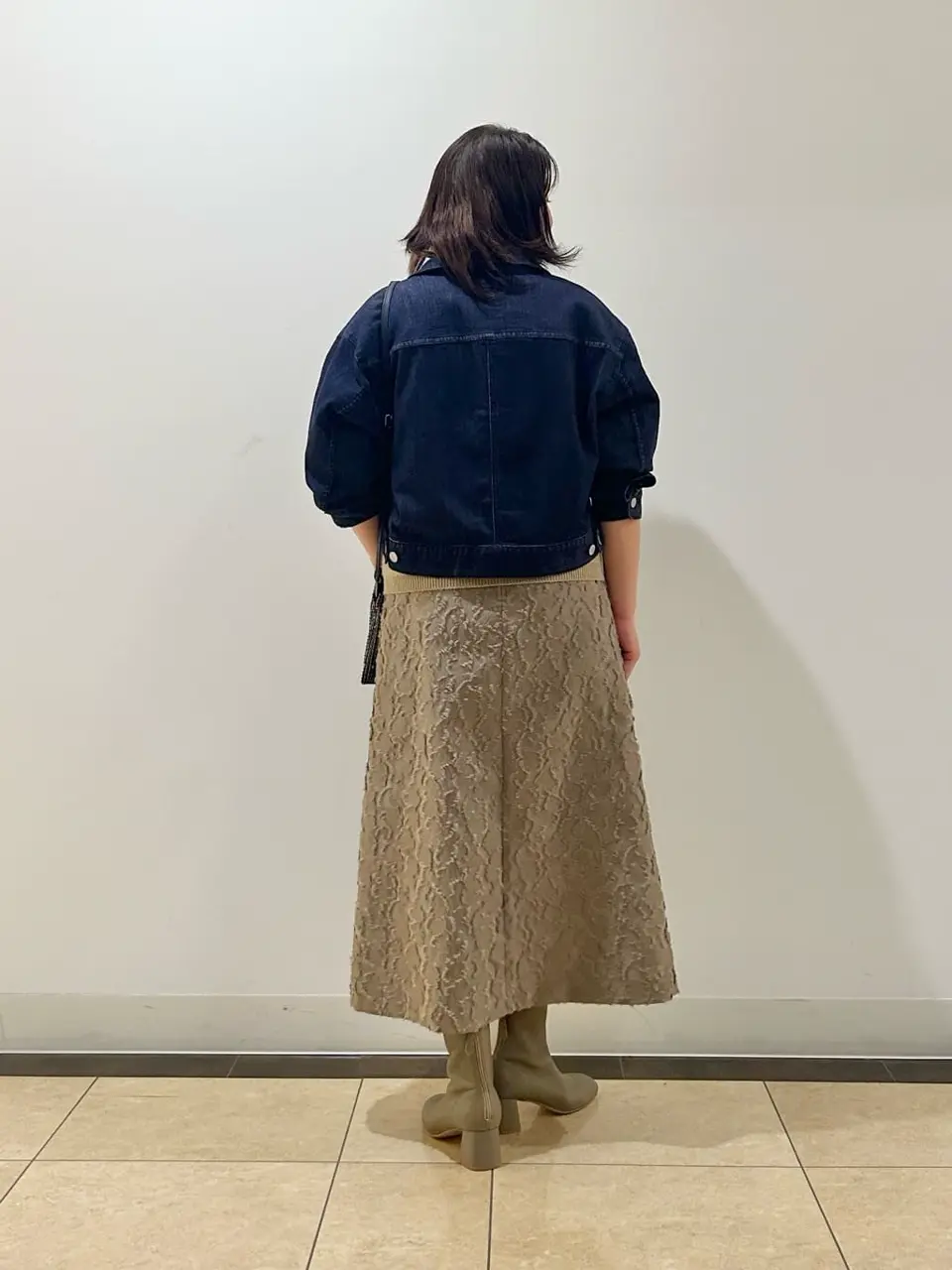 自由区 藤﨑 コーディネート画像