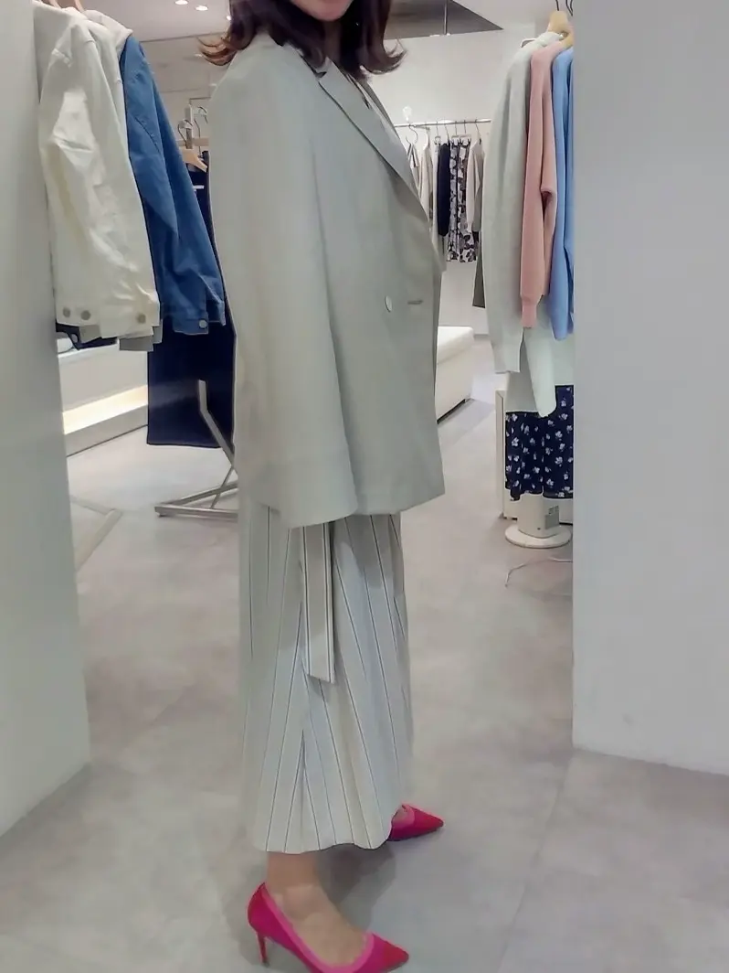 自由区 東 コーディネート画像