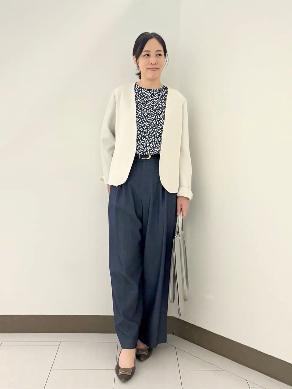 自由区 南 コーディネート画像