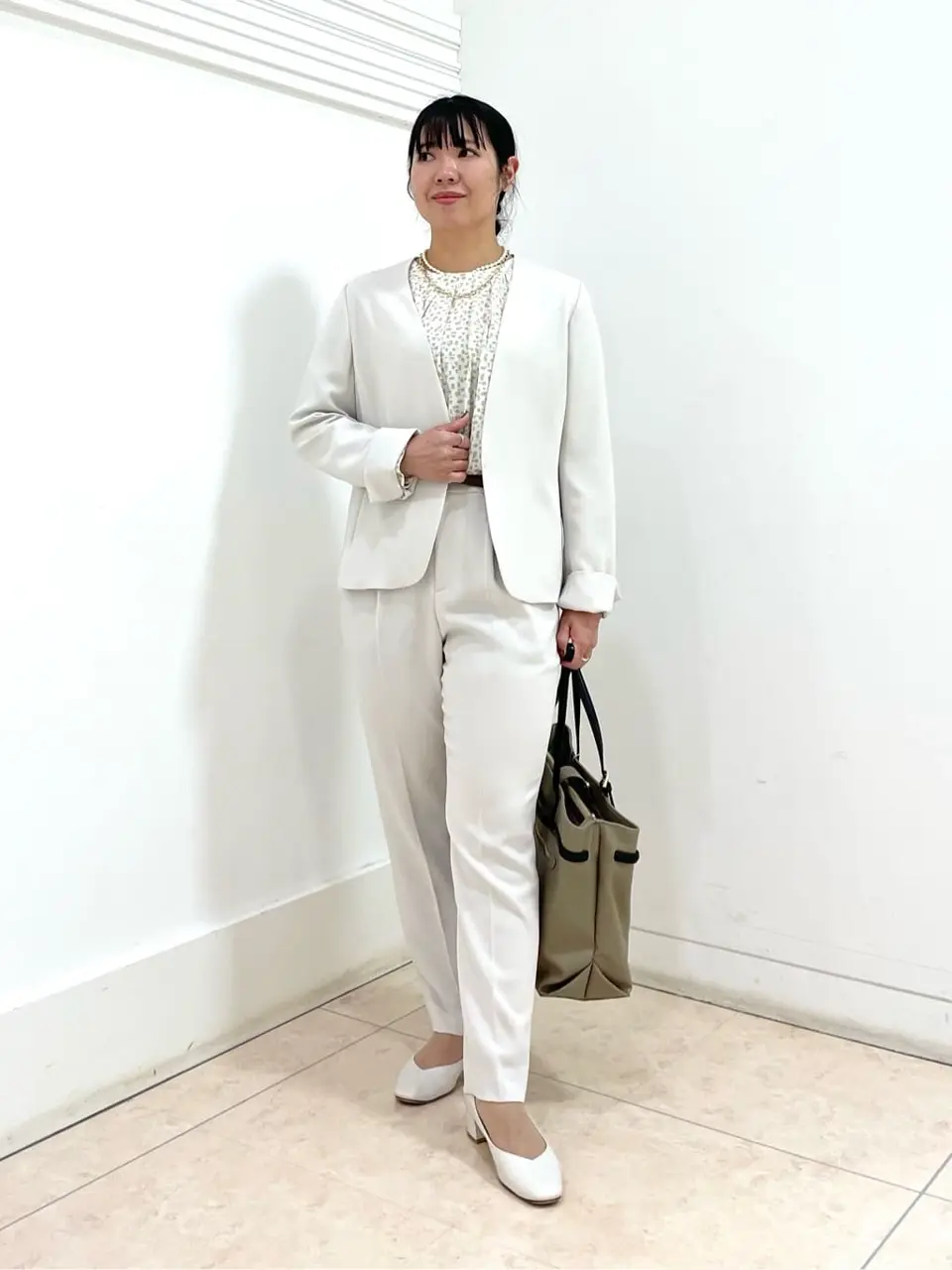 自由区 misato コーディネート画像