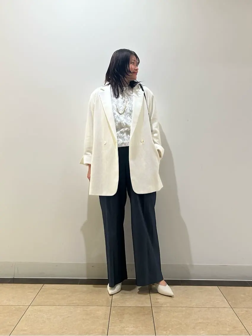 自由区 藤﨑 コーディネート画像