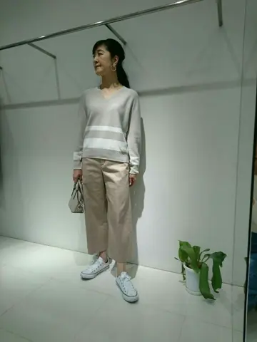 自由区 新保 コーディネート画像