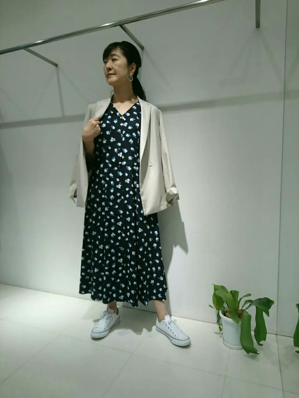  新保 コーディネート画像