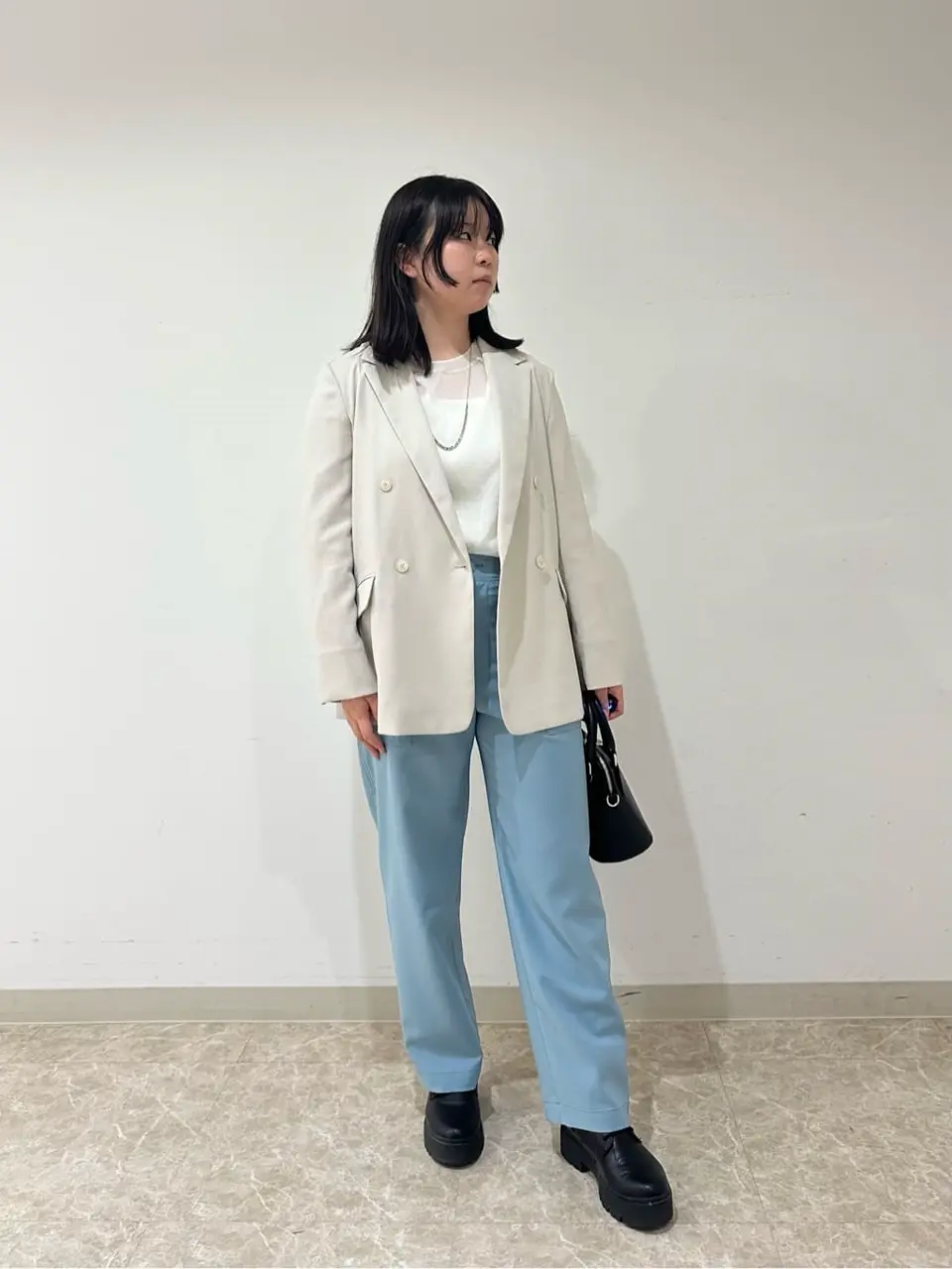 自由区 篠﨑 コーディネート画像