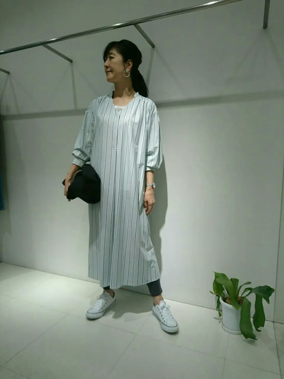  新保 コーディネート画像