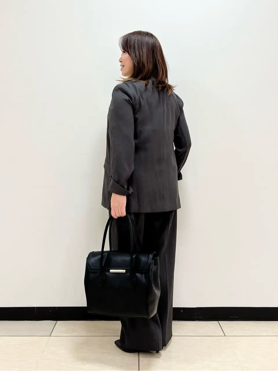 自由区 伊藤 コーディネート画像