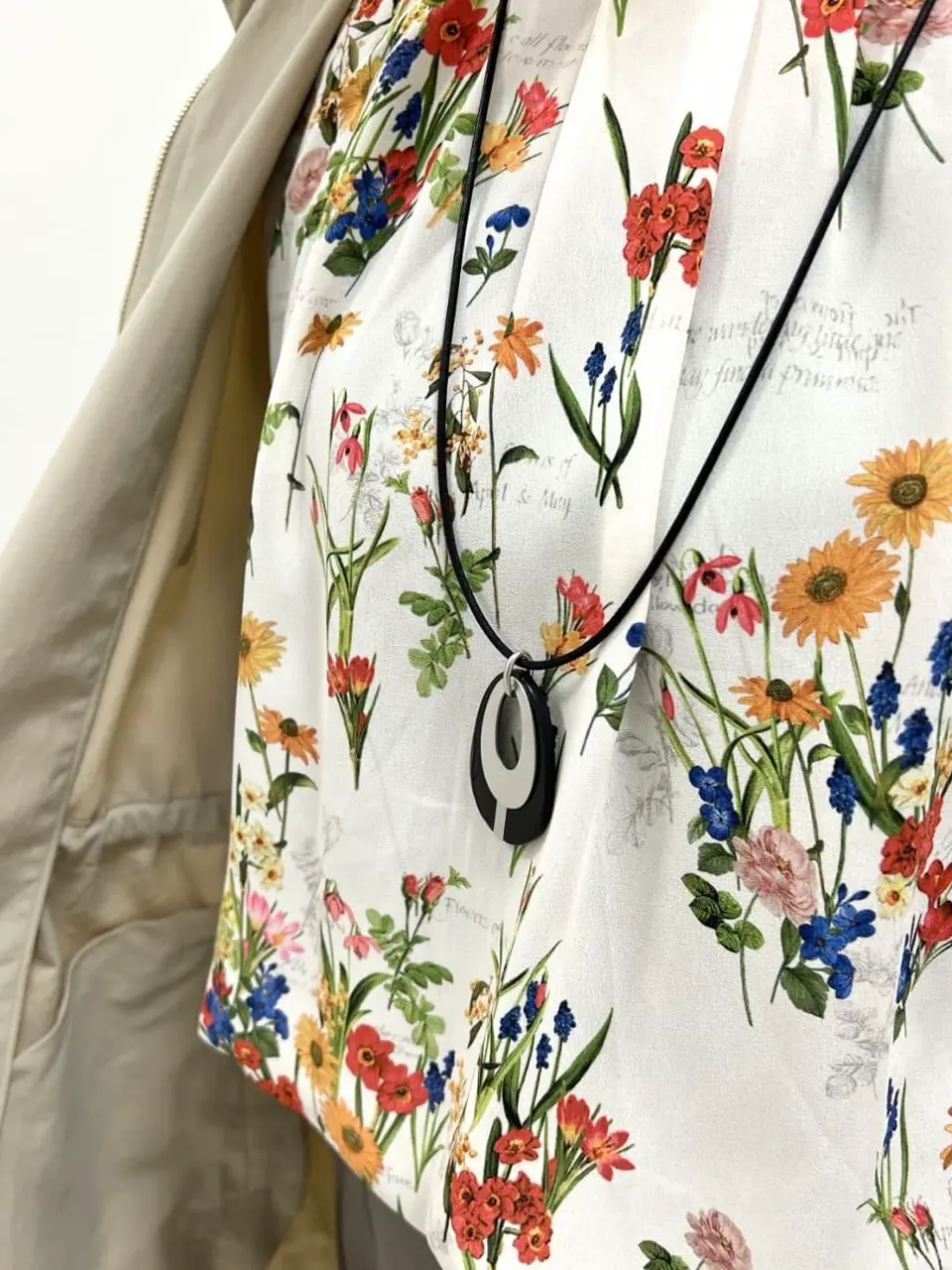 自由区 スタッフ コーディネート画像