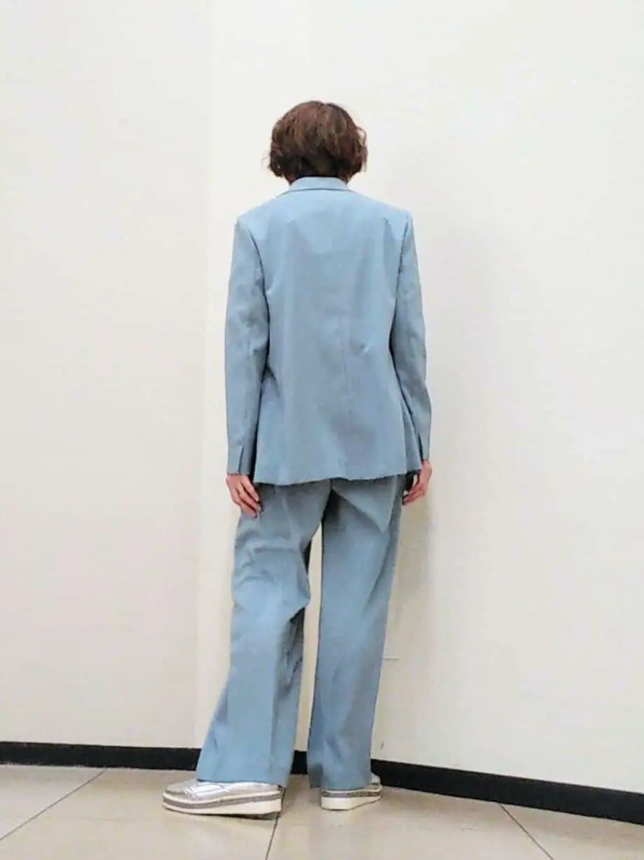 自由区 浅野 コーディネート画像