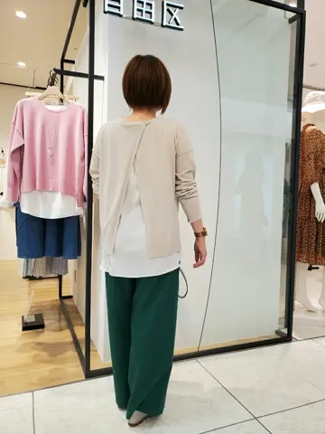 自由区 eri コーディネート画像