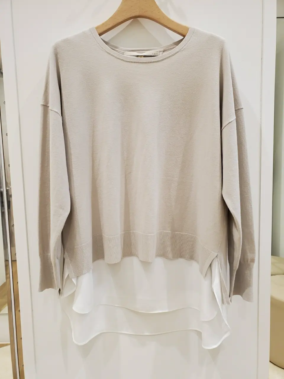 自由区 eri コーディネート画像