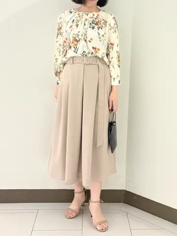 自由区 南 コーディネート画像