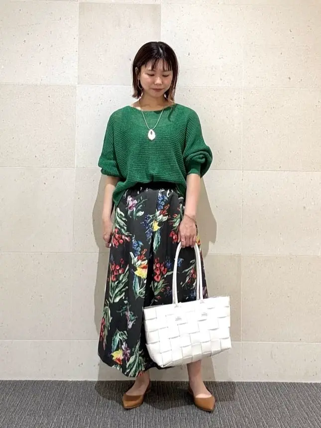 自由区 小林 コーディネート画像