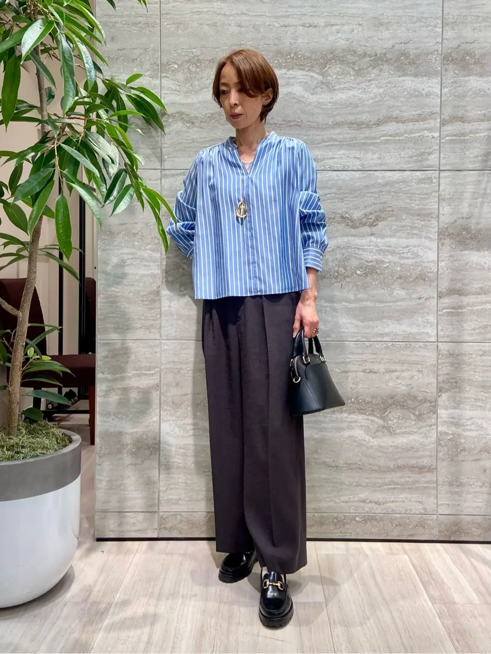 自由区 Ishii コーディネート画像