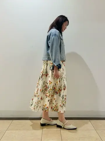 自由区 藤﨑 コーディネート画像