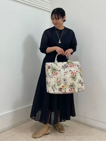 自由区 misato コーディネート画像