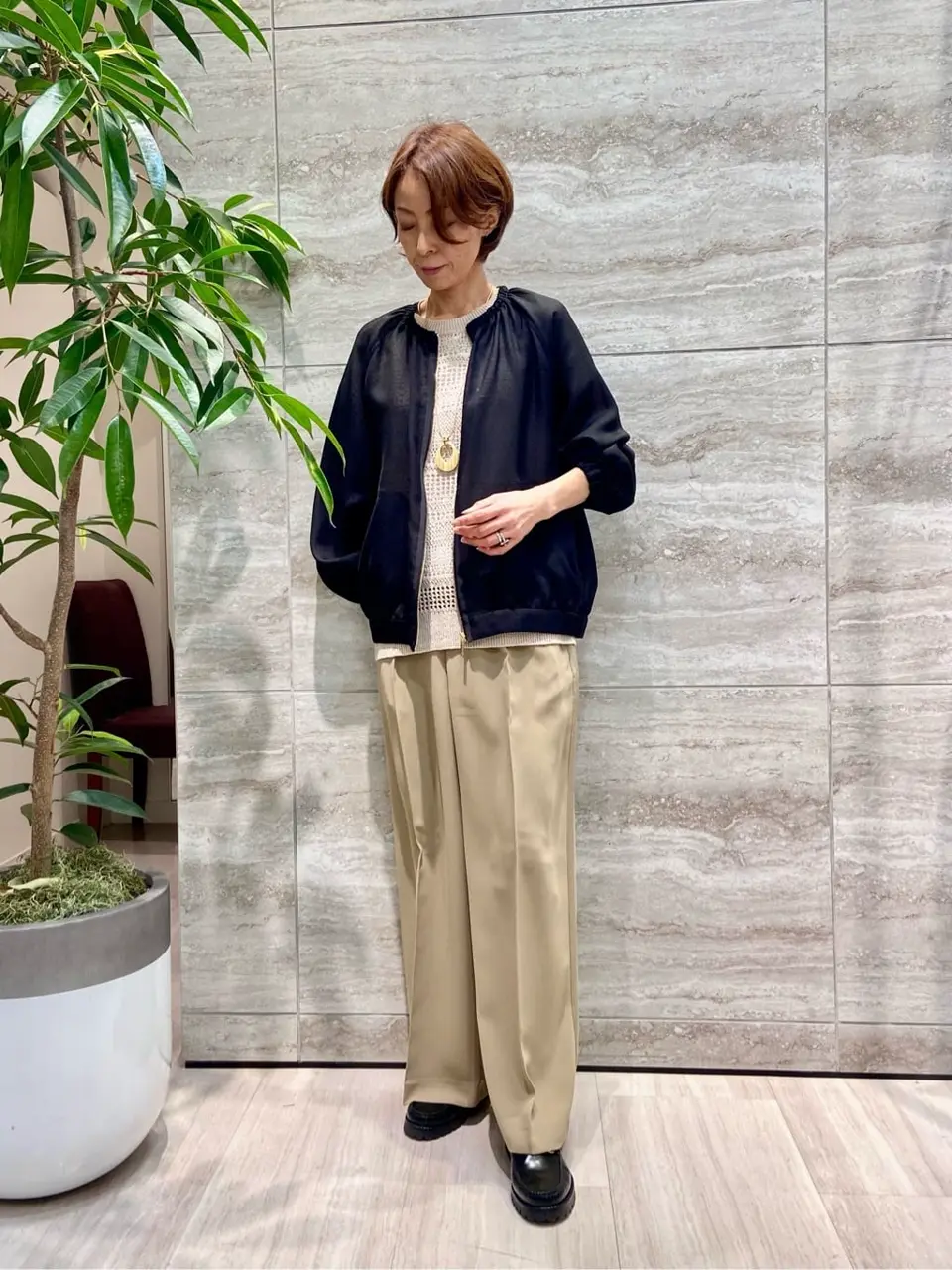 自由区 Ishii コーディネート画像