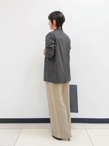 自由区 近藤 コーディネート画像