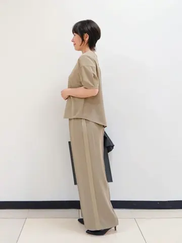 自由区 近藤 コーディネート画像