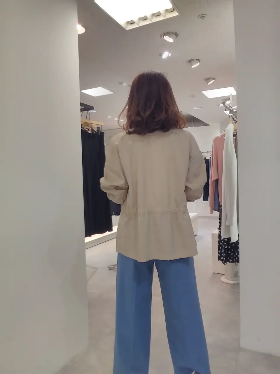 自由区 東 コーディネート画像