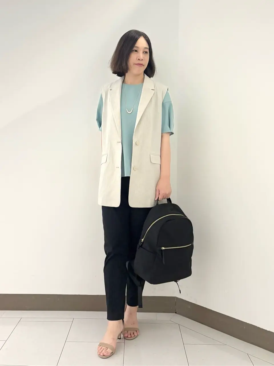 自由区 南 コーディネート画像