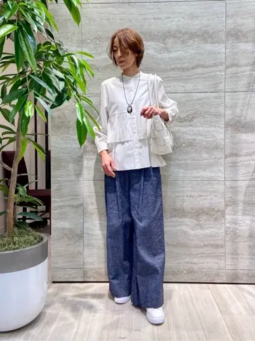 自由区 Ishii コーディネート画像